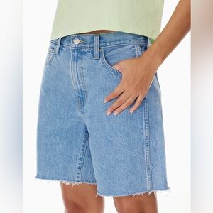 Aritzia Sunday Best Warren Low Rise Long Leg Jean Shorts 00 Read